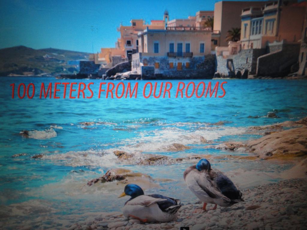 Apergis Rooms Ermoupoli Exterior photo